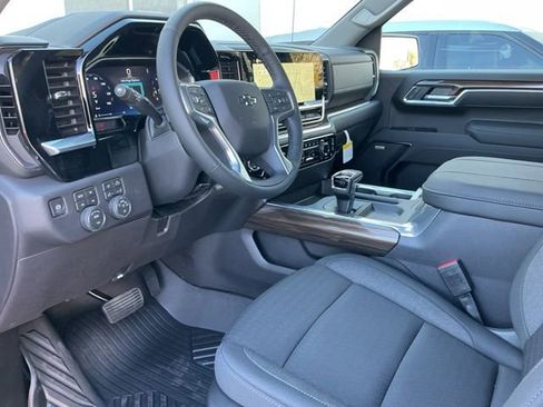 New 2026 Chevrolet Silverado 1500 LT Trail Boss w/ Safety Package image 17