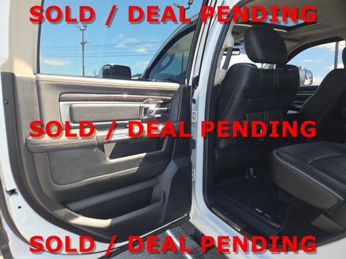 Used 2014 RAM 2500 Limited AWD/4WD image 11