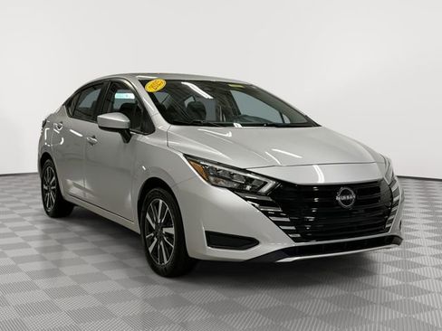 Used 2025 Nissan Versa SV FWD image 1