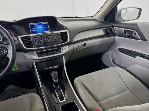 Used 2013 Honda Accord LX image 26