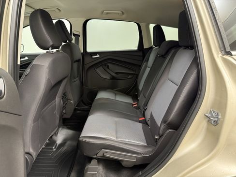 Used 2018 Ford Escape SE w/ Ford Safe & Smart Package image 17