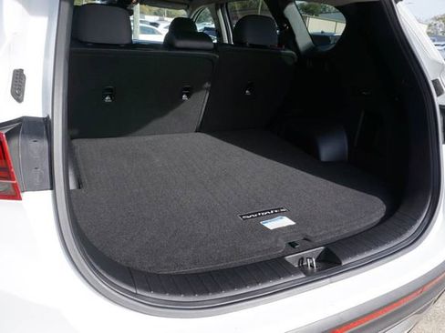 Used 2022 Hyundai Santa Fe SEL w/ Cargo Package image 7