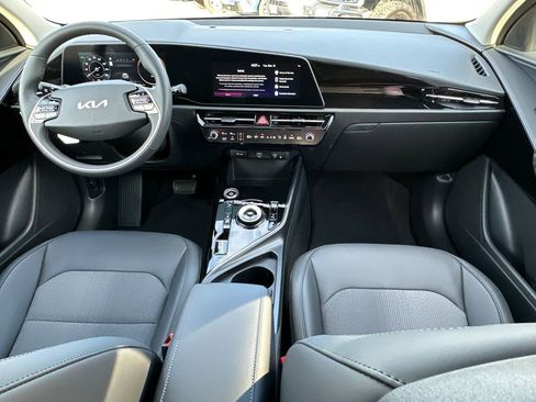 New 2026 Kia Niro Wind FWD image 15