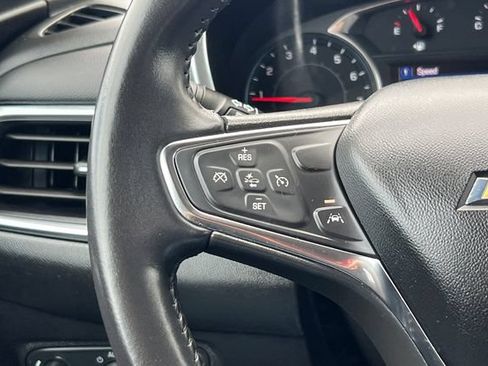 Used 2021 Chevrolet Equinox LT FWD image 27