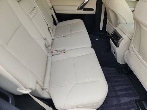 Used 2023 Lexus GX 460 Premium w/ Premium Package AWD/4WD image 33