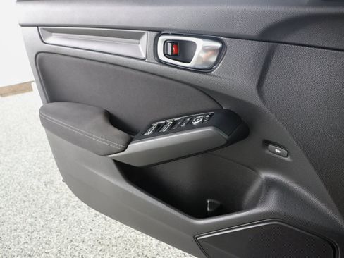 Used 2025 Honda Civic Sport image 21