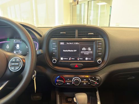 Used 2023 Kia Soul LX w/ Option Group 015 image 16
