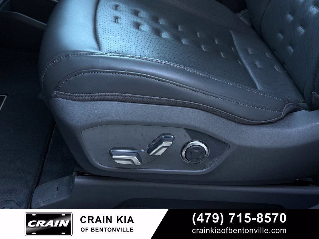 Certified 2026 Kia EV9 Wind AWD/4WD image 11