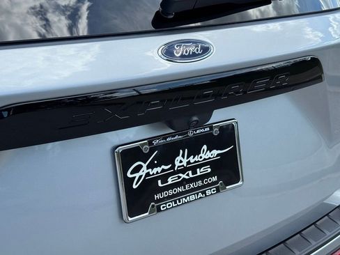 Used 2022 Ford Explorer ST w/ Equipment Group 401A AWD/4WD image 17