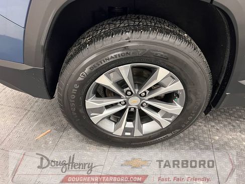 Used 2025 Chevrolet Equinox LT FWD image 17