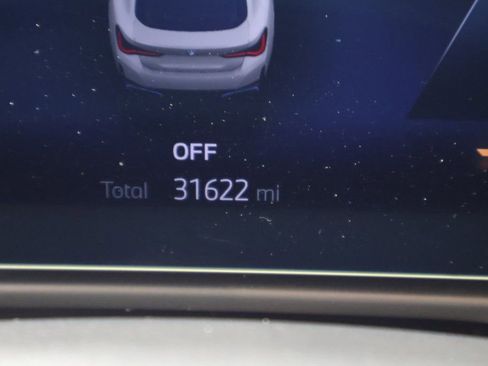 Used 2023 BMW i4 eDrive35 w/ Premium Package image 17