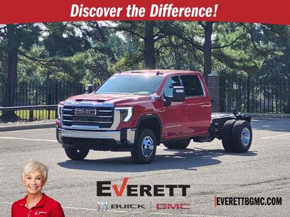 New 2026 GMC Sierra 3500 SLE w/ SLE Convenience Package