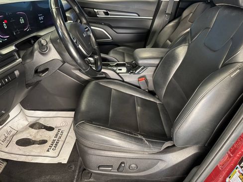Used 2023 Kia Telluride S AWD/4WD image 20