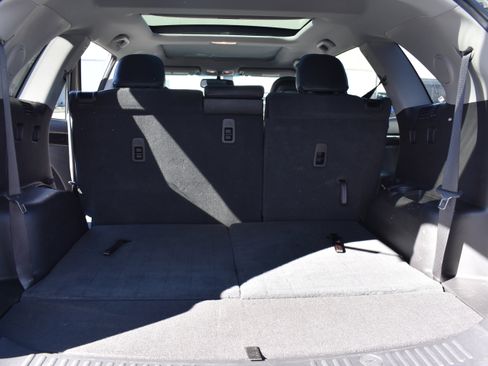 Used 2013 Kia Sorento SX w/ SX Premium Pkg image 13