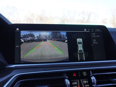 Used 2023 BMW X6 xDrive40i w/ M Sport Package image 43