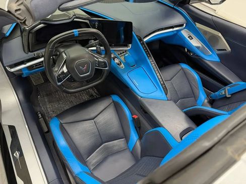 Used 2020 Chevrolet Corvette Stingray Premium Cpe w/ 3LT Preferred Equipment Group RWD image 27