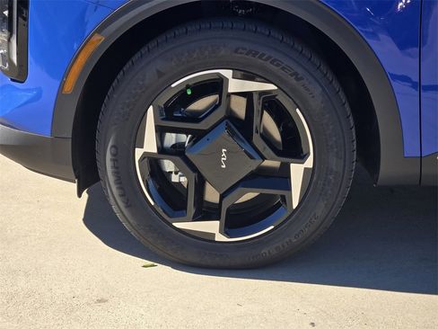 New 2026 Kia Sportage EX w/ EX Panorama Roof Package image 8