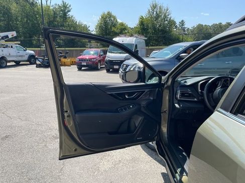 Certified 2023 Subaru Outback Limited XT image 26