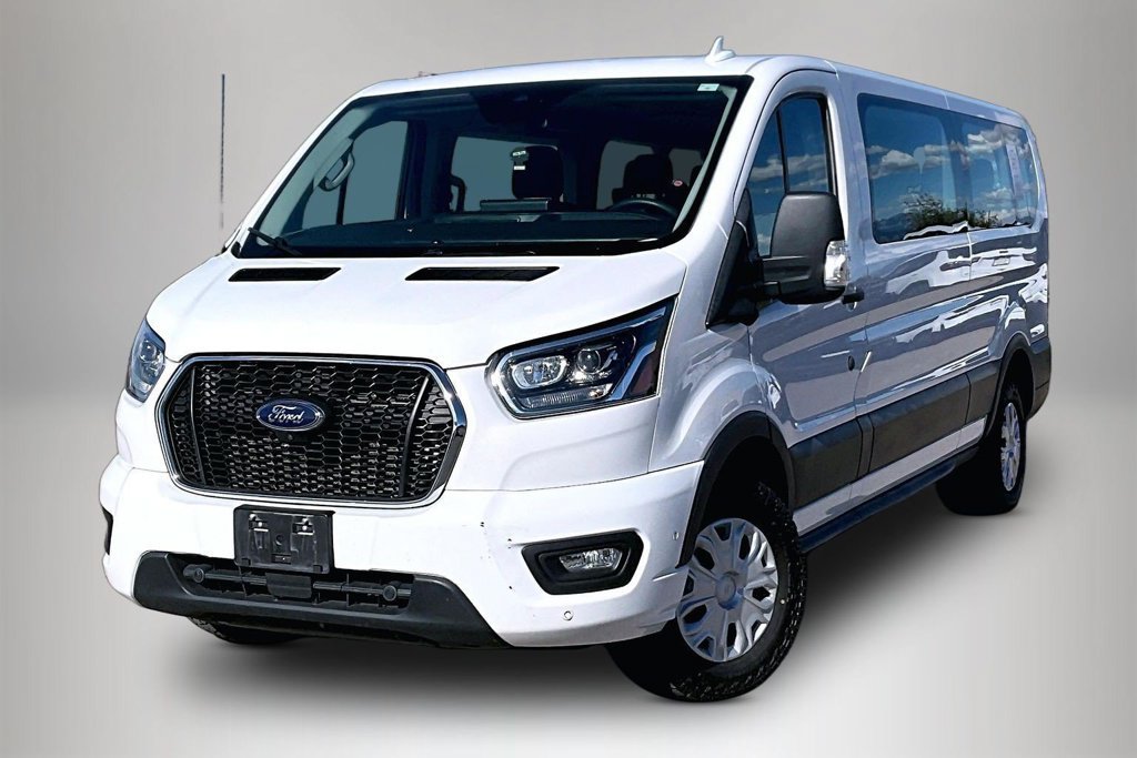 Used 2023 Ford Transit 350 XLT RWD image 3