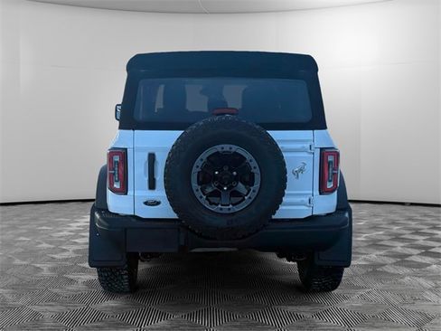 Used 2022 Ford Bronco Badlands image 4