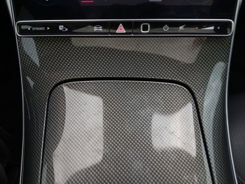 Used 2022 Mercedes-Benz C 300 Sedan image 9