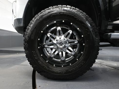 Used 2016 RAM 2500 Limited image 18