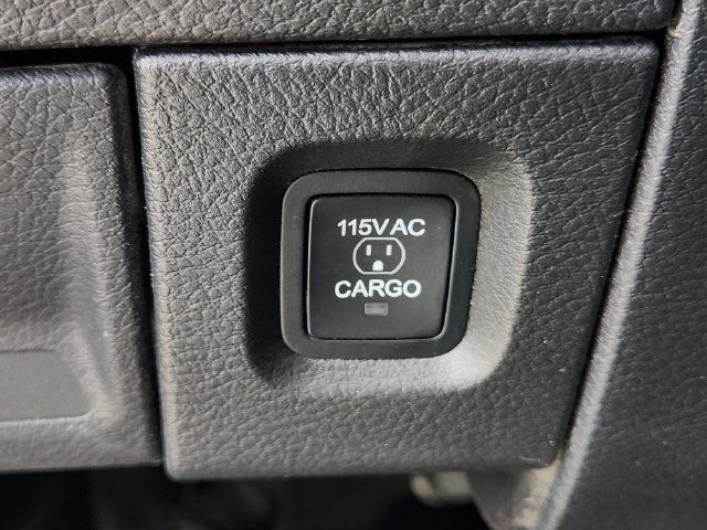 Certified 2025 RAM 2500 Tradesman AWD/4WD image 29