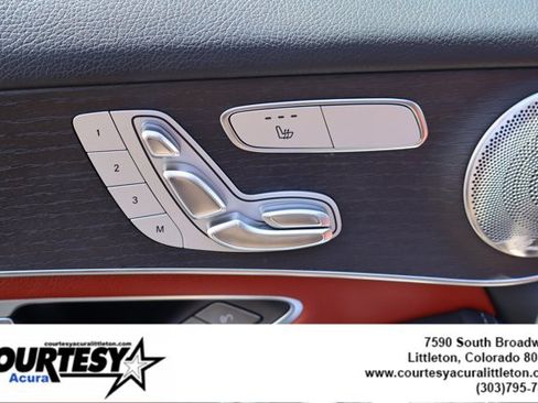 Used 2021 Mercedes-Benz GLC 300 4MATIC image 23