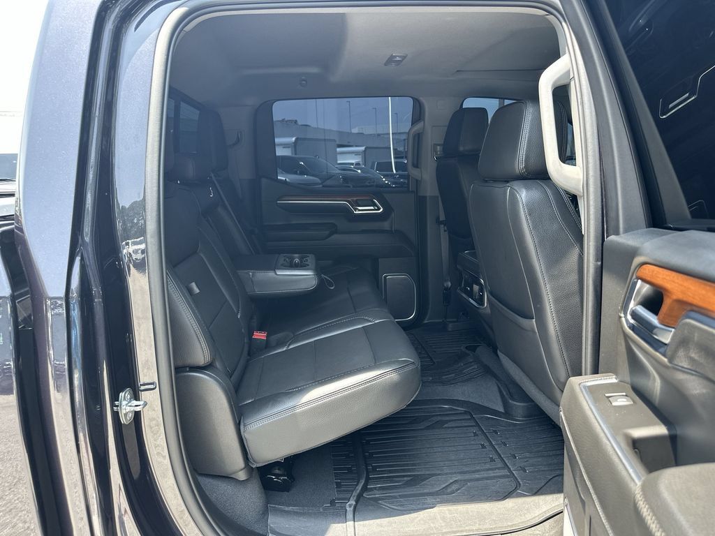 Certified 2023 GMC Sierra 1500 Denali w/ Denali Reserve Package AWD/4WD image 27