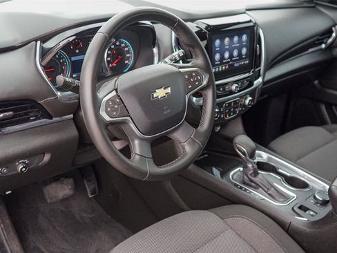 Used 2023 Chevrolet Traverse LT w/ Rear Camera Mirror Package AWD/4WD image 9