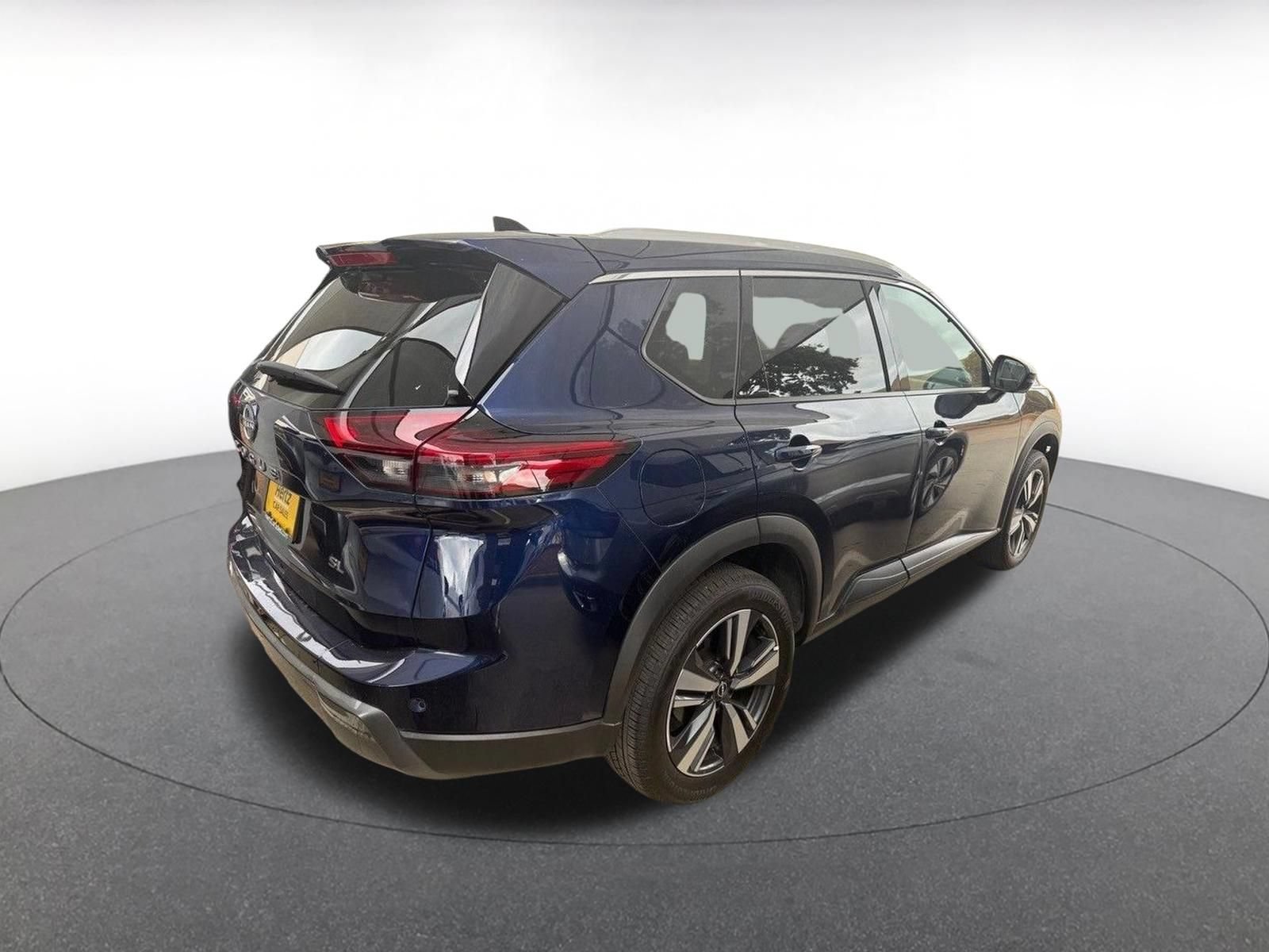 Used 2026 Nissan Rogue SL FWD image 6