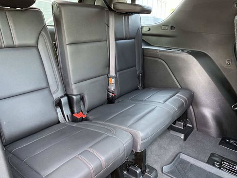 Used 2021 Chevrolet Tahoe RST w/ Luxury Package AWD/4WD image 27