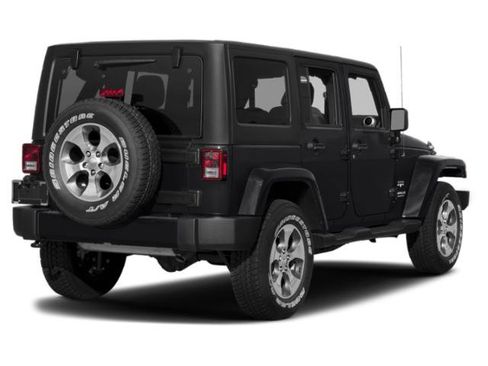 Certified 2018 Jeep Wrangler Unlimited Sahara w/ Dual Top Group AWD/4WD image 3
