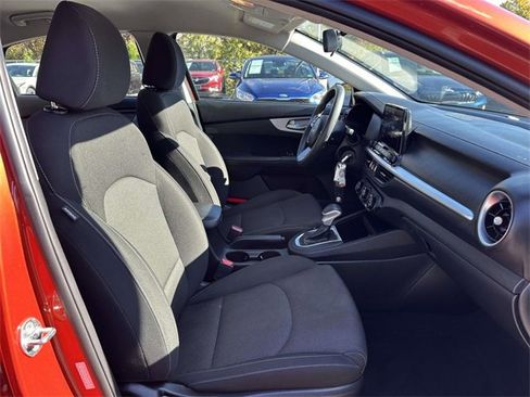 Certified 2023 Kia Forte LXS image 18