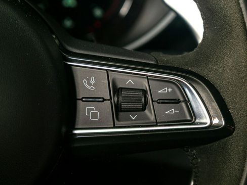 Used 2024 Alfa Romeo Giulia Quadrifoglio image 49