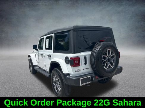 Certified 2025 Jeep Wrangler Unlimited Sahara AWD/4WD image 7