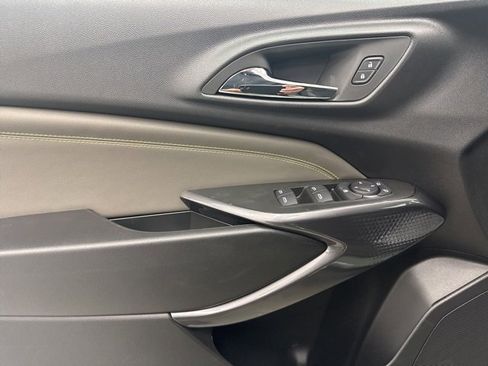 New 2026 Chevrolet Trax ACTIV w/ Driver Confidence Package image 9