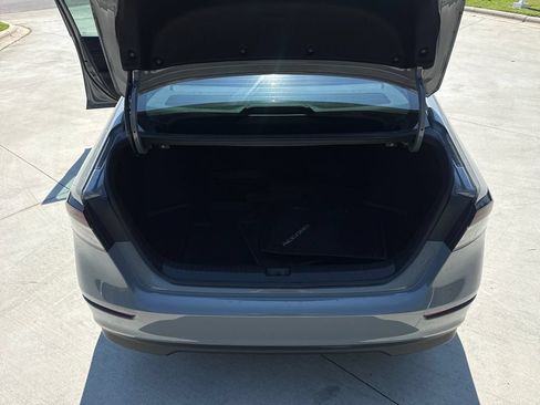 Used 2025 Honda Accord SE image 33