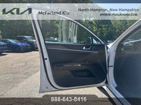Used 2023 Kia K5 EX FWD image 11