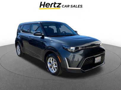 Used 2025 Kia Soul LX w/ LX Technology Package