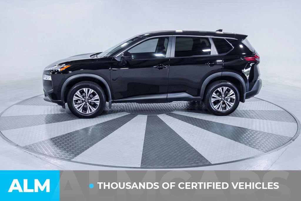 Used 2023 Nissan Rogue SV FWD image 4