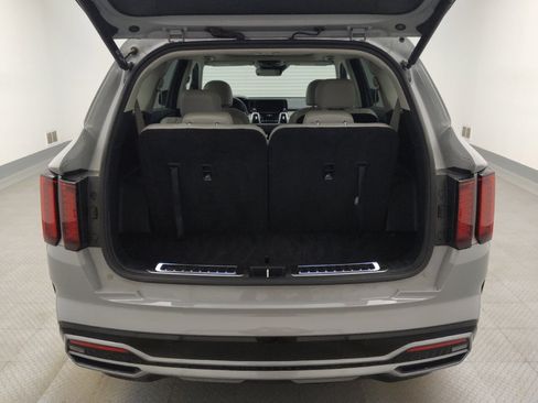 Used 2023 Kia Sorento EX w/ Panoramic Sunroof Package FWD image 29