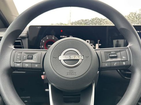New 2026 Nissan Kicks SV w/ SV Premium Package FWD image 23
