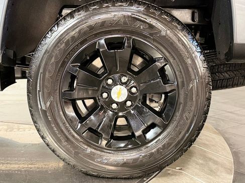 Used 2021 Chevrolet Colorado LT w/ Safety Package image 23