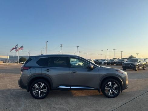 Certified 2023 Nissan Rogue SL w/ SL Premium Package AWD/4WD image 22