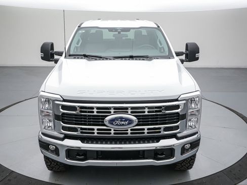 New 2026 Ford F250 XLT w/ Tremor Off-Road Package image 10