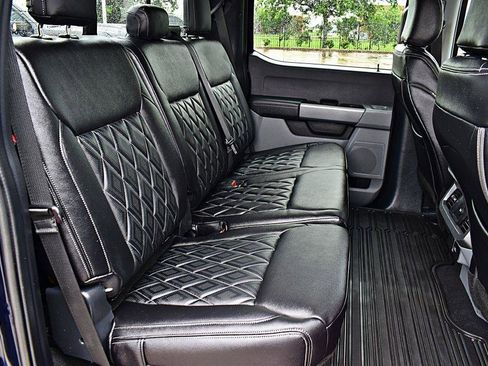 Used 2023 Ford F350 XLT w/ 360-Degree Camera Package AWD/4WD image 23