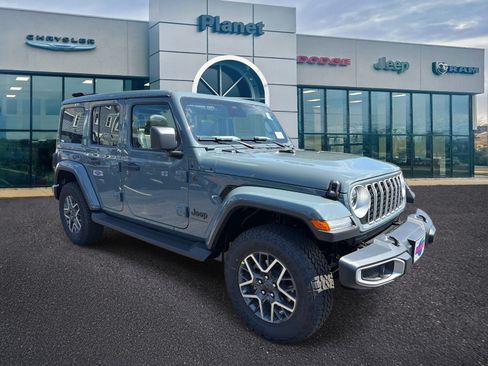 New 2026 Jeep Wrangler Unlimited Sahara AWD/4WD image 1