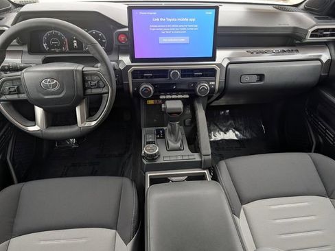 Used 2024 Toyota Tacoma TRD Off-Road w/ TRD Off Road Upgrade Package AWD/4WD image 11