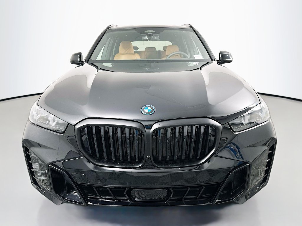 Used 2026 BMW X5 xDrive50e w/ Executive Package AWD/4WD image 2